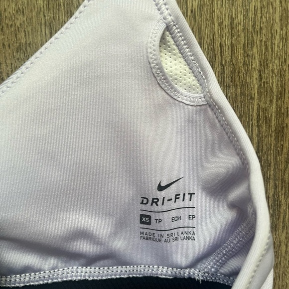 Nike Women's Indy Dri-FIT Y-Back Low-Impact Sports Bra Lavender XS - Picture 3 of 6